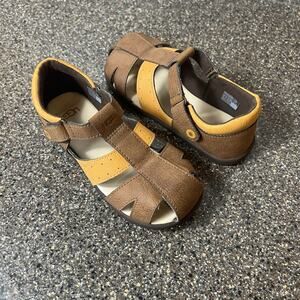 UGG Fisherman Sandal Little Kids 12 Summer Comfort Casual Brown/Yellow Synthetic
